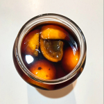鹿児島黒酢レシピ『手作りゆずぽん酢』鹿児島県の柚子を使った香り高い黒酢ゆずぽん酢です。鍋料理、焼き魚など色々使えます。重久本舗、重久盛一酢醸造場